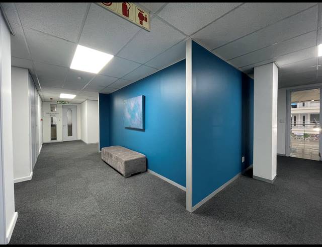 35M² OFFICE TO LET IN SANDTON CENTRAL